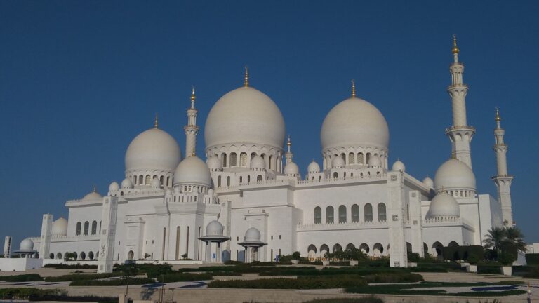 UAE旅行記②心を奪われるモスク＠アブダビ